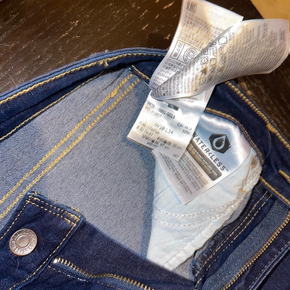 Ladies Levi’s 721 - Dark Wash - Picture 3 of 3